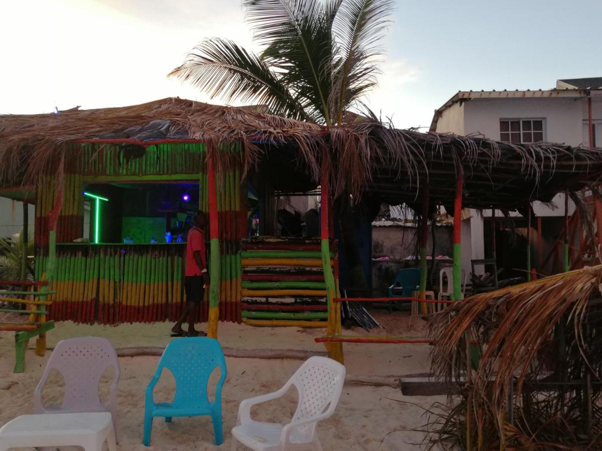 Miss Bassy'S Lodging 호텔 San Andrés 외부 사진