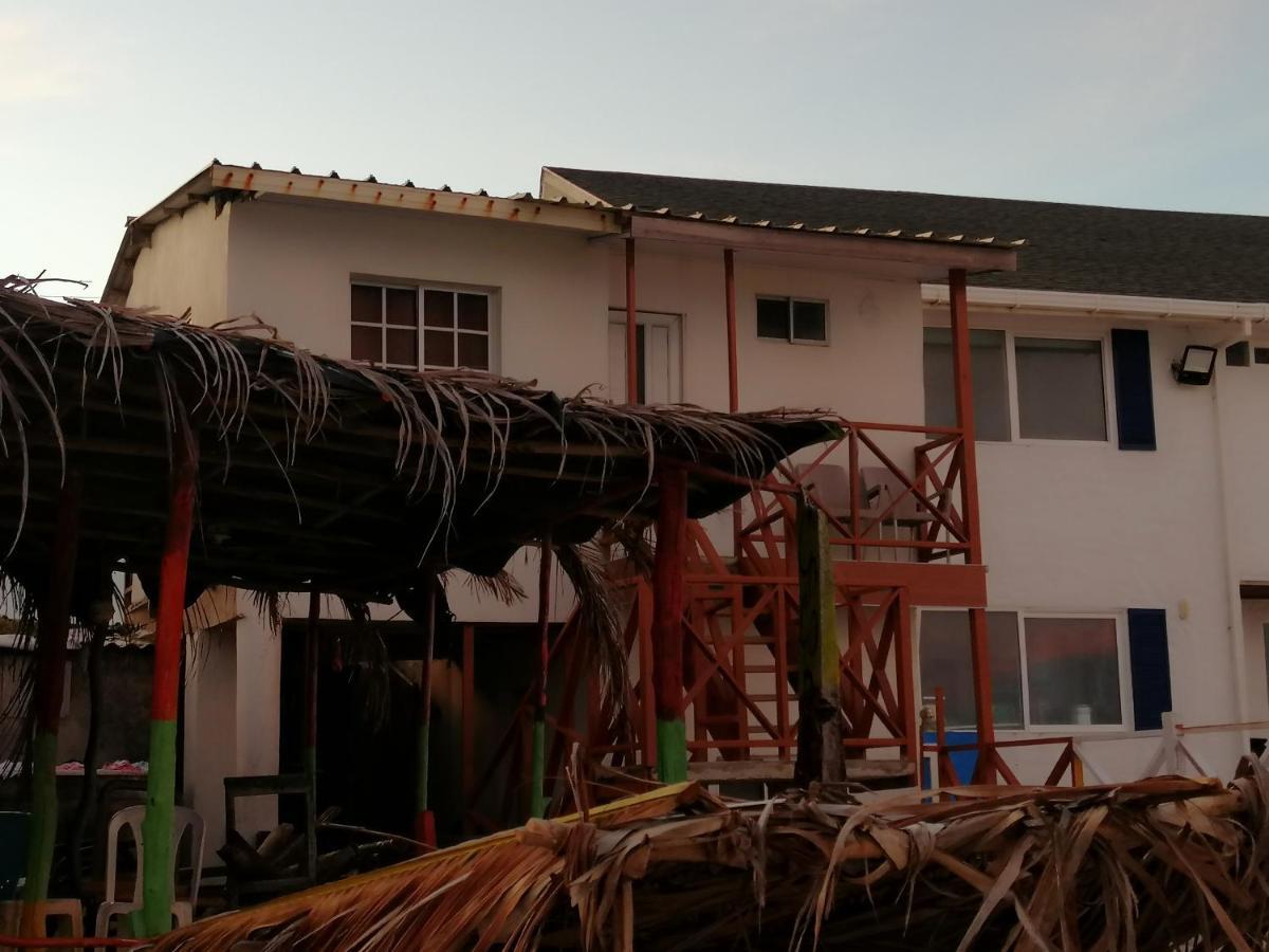 Miss Bassy'S Lodging 호텔 San Andrés 외부 사진